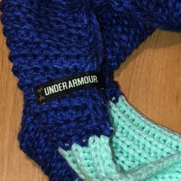 UNDER ARMOUR COLDGEAR Girls Knit Neck Gaiter Scarf - Picture 2 of 6